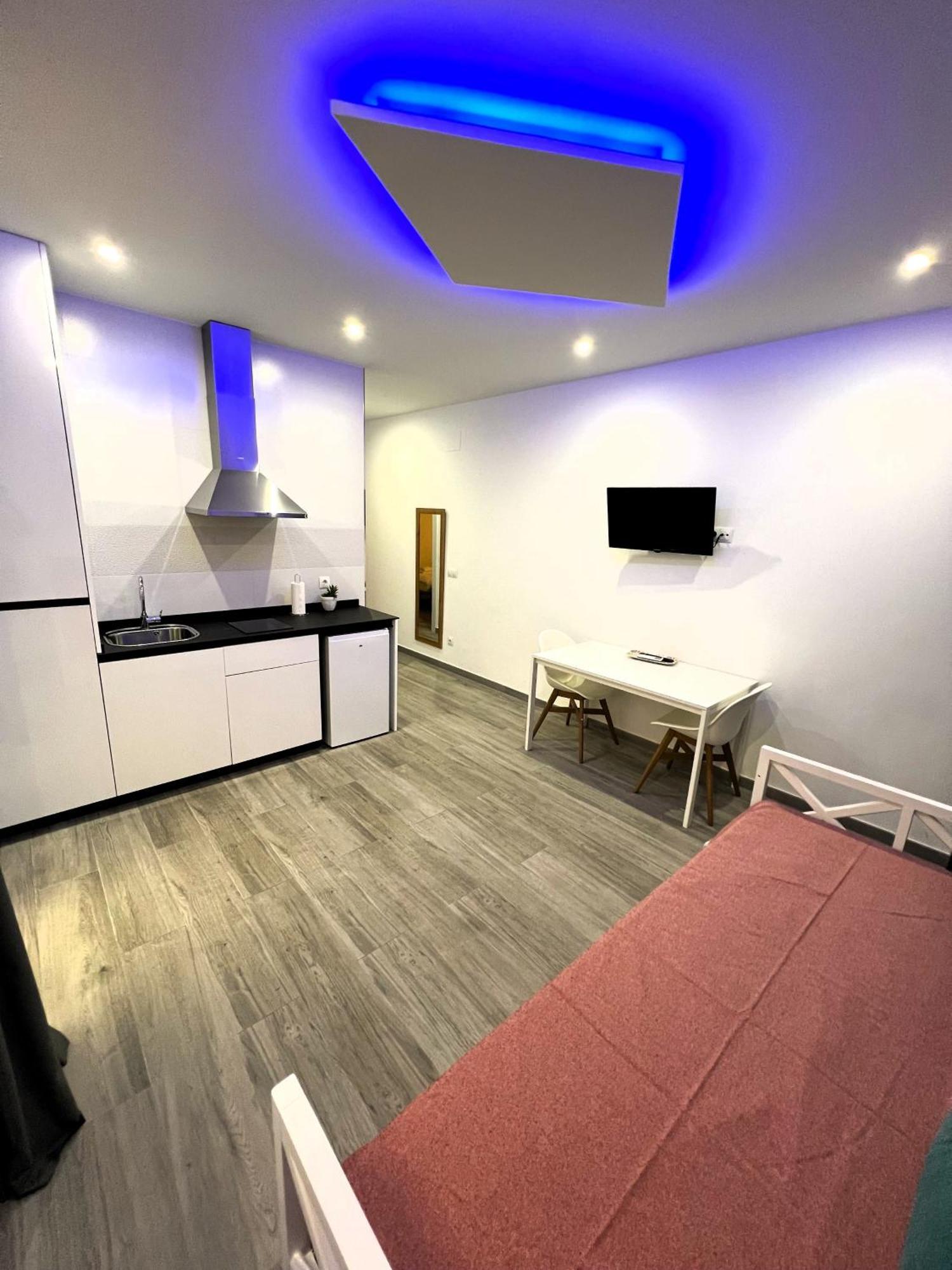 Acogedor Apartamento En Gran Via Madri Exterior foto